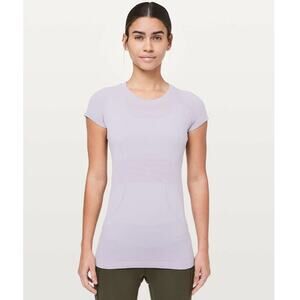 Lululemon Swiftly Tech Shirt Women's Size 14 Light Purple/Lilac Short Sleeve